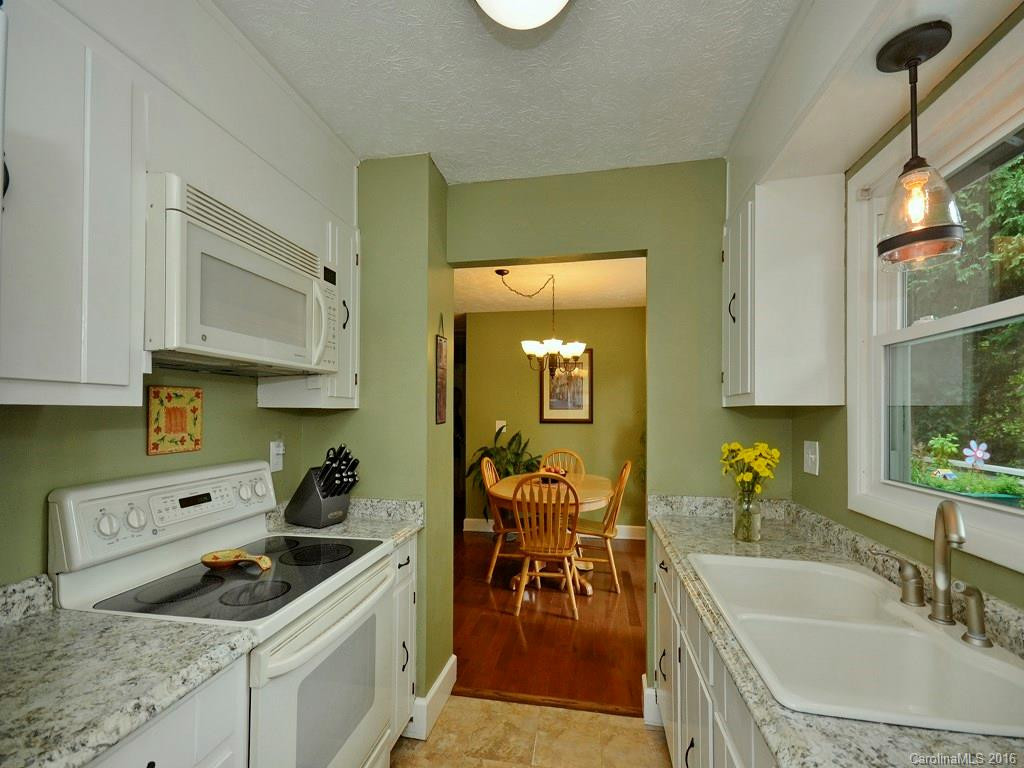 215 Pine Tree Court - Photo 6
