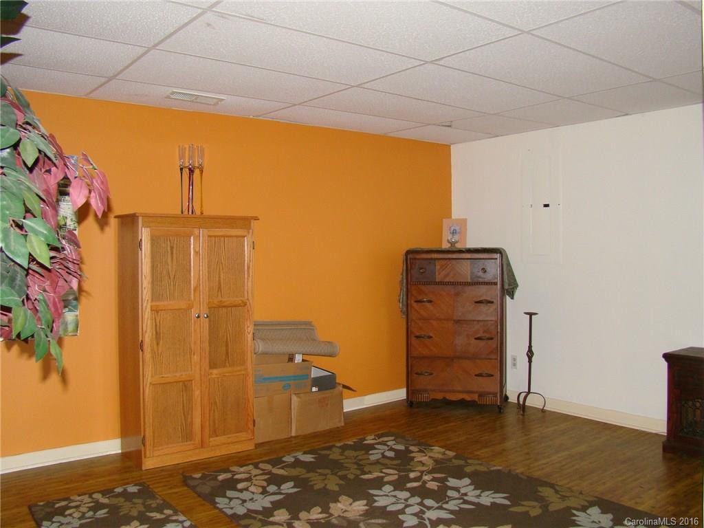 1360 Jupiter Road - Photo 16