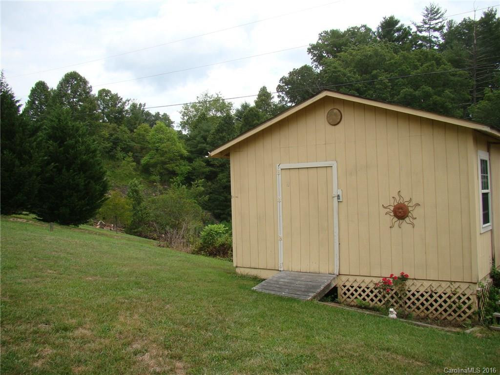 1360 Jupiter Road - Photo 22