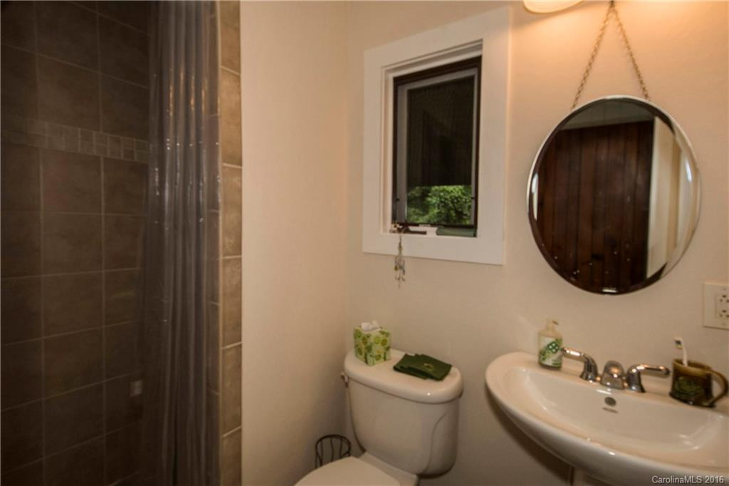 295 Woodland Road - Photo 19