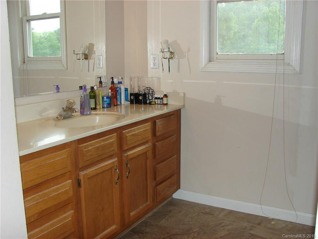 7 Pine Tops Drive - Photo 19