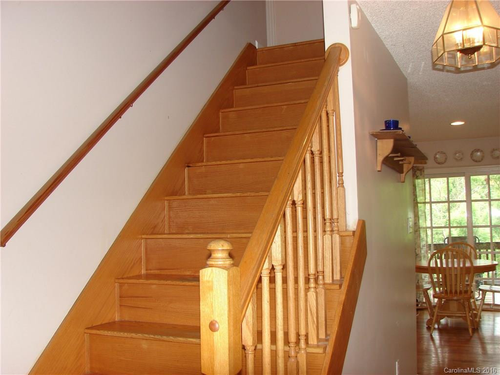 7 Pine Tops Drive - Photo 3