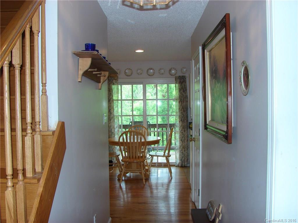 7 Pine Tops Drive - Photo 4