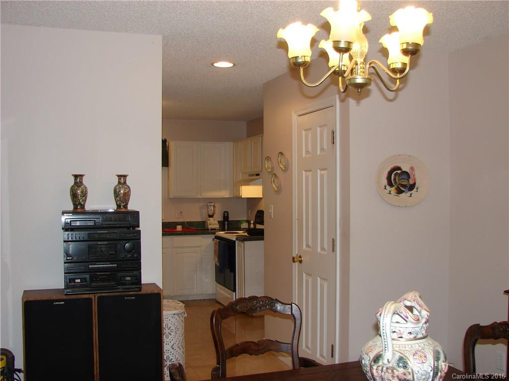 7 Pine Tops Drive - Photo 8