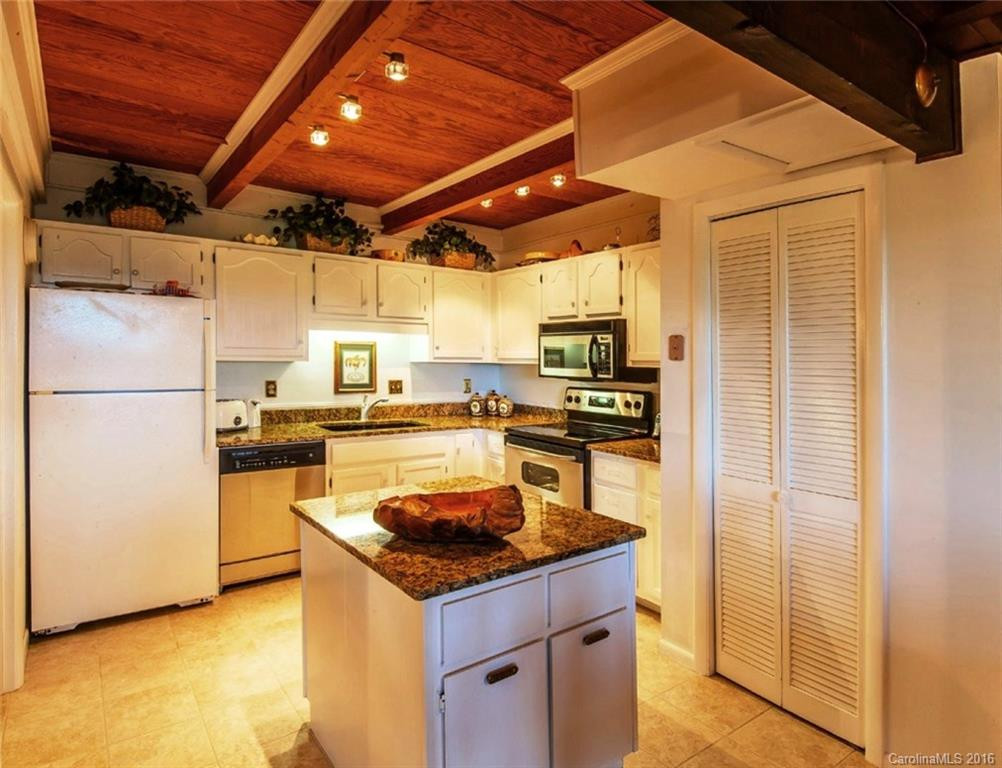 4415 Connestee Trail - Photo 9
