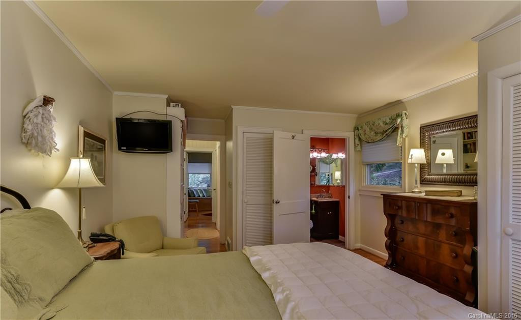 106 Marion Street - Photo 18