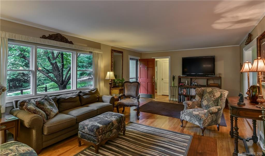106 Marion Street - Photo 8