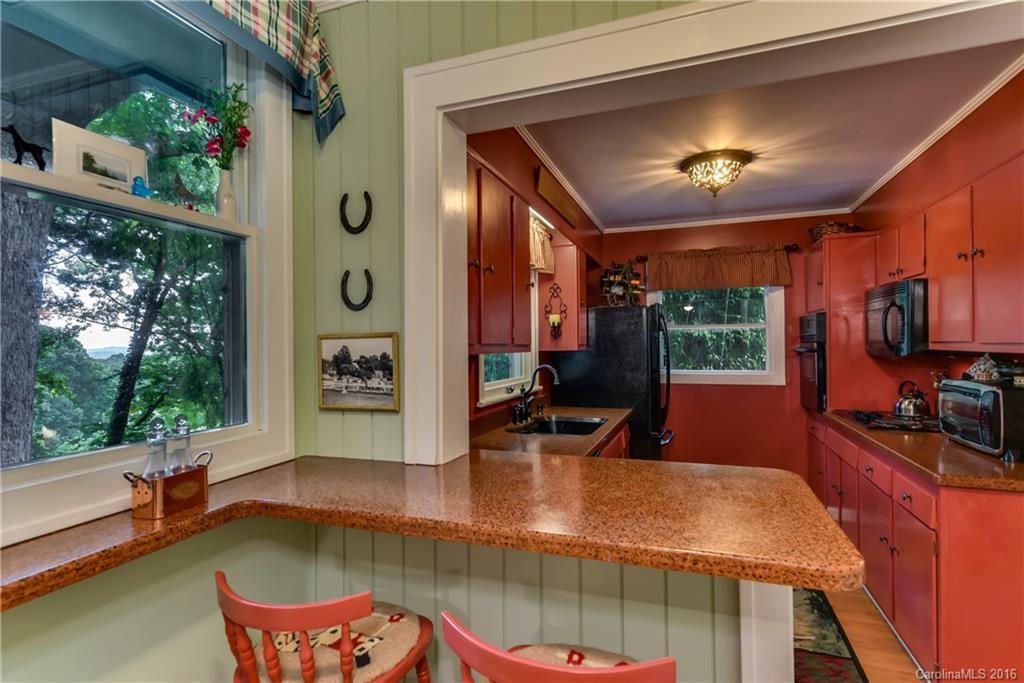 106 Marion Street - Photo 10