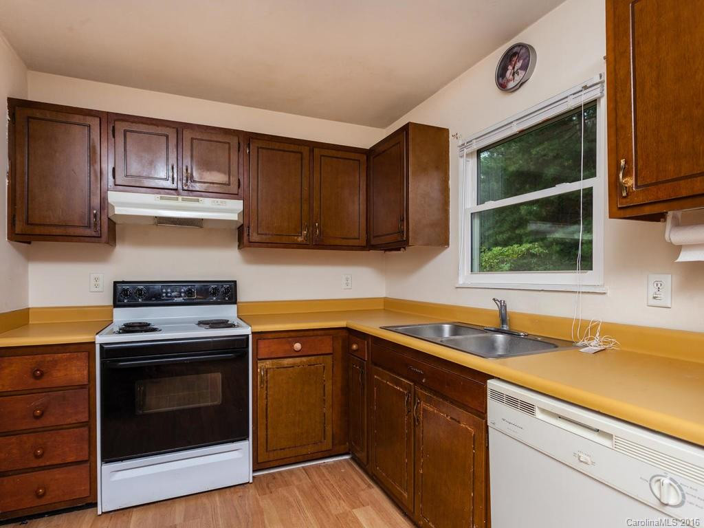 6 Waterford Court - Photo 11