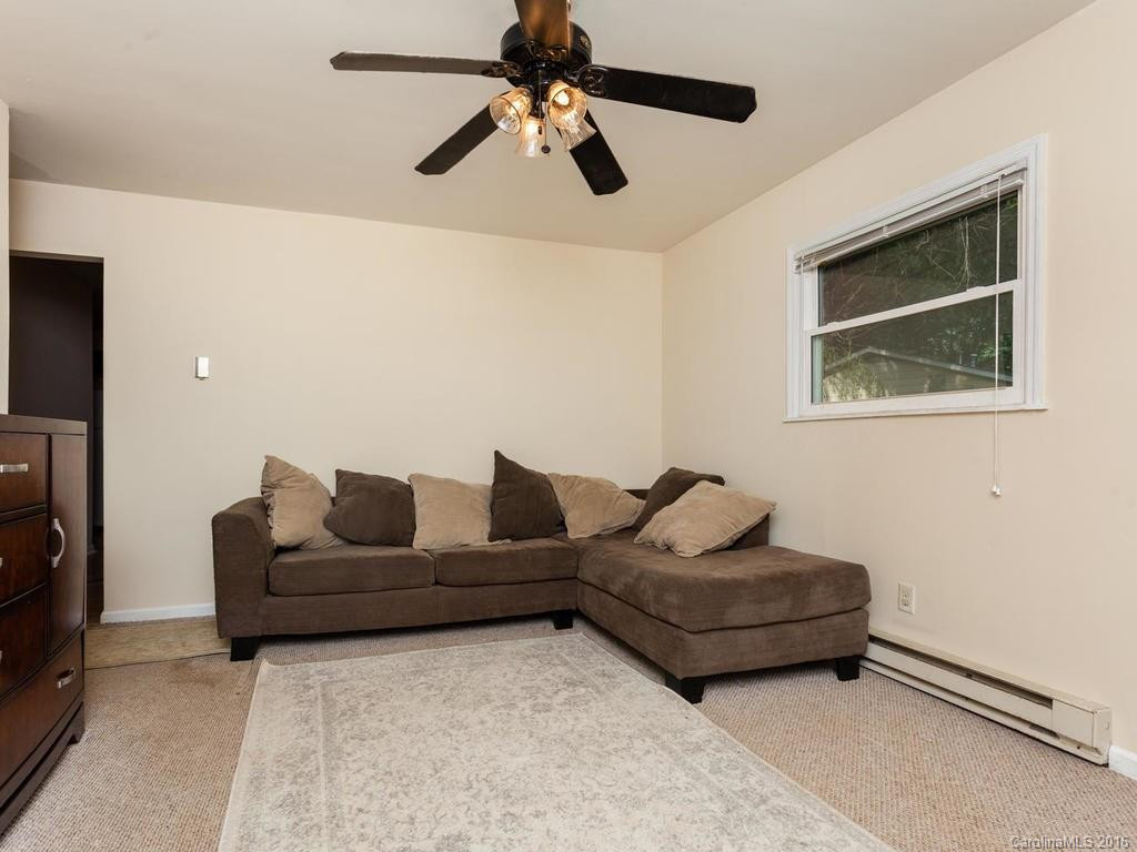 6 Waterford Court - Photo 5