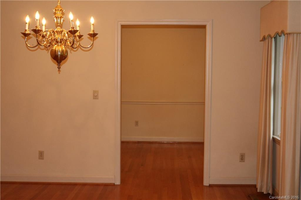 406 Forest Hills Circle - Photo 18