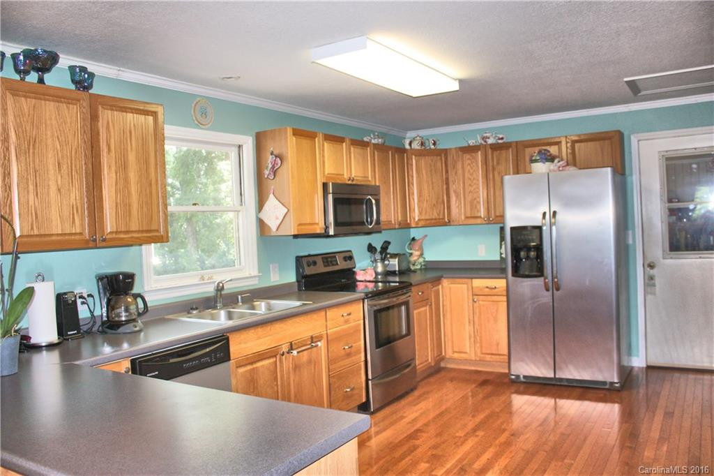 650 Laurel Heights Lane - Photo 3
