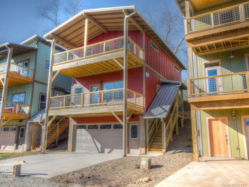 16 Upstream Way