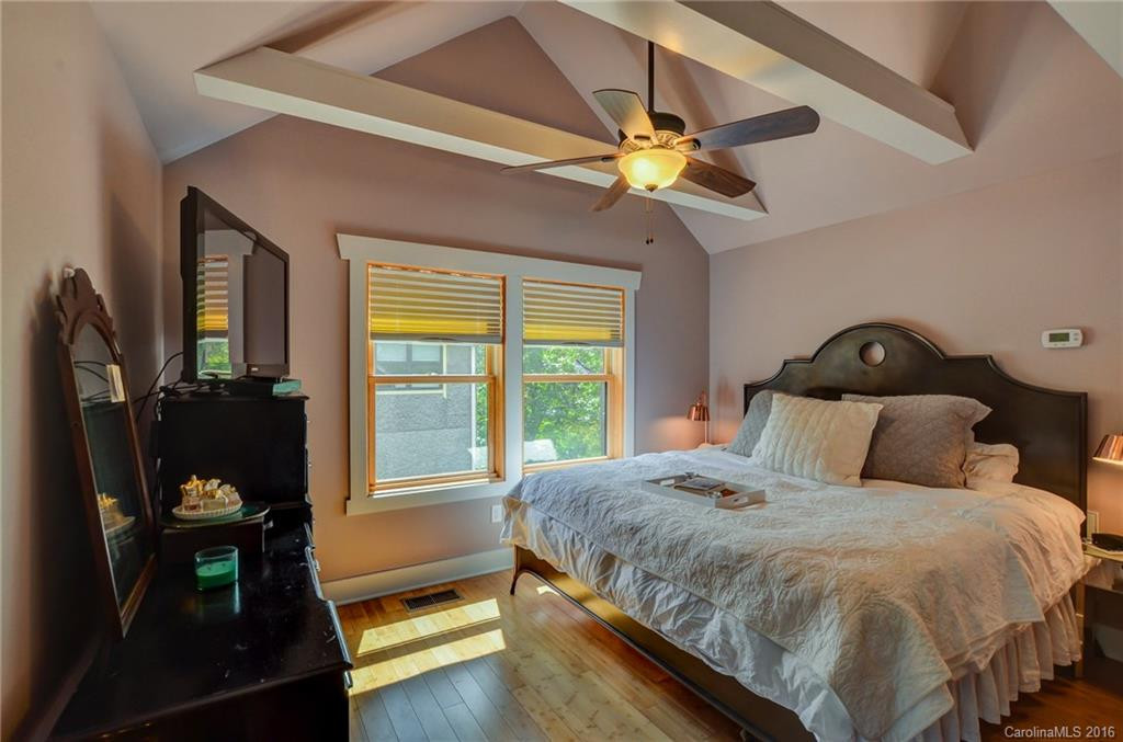 13 Reynolds Road - Photo 11