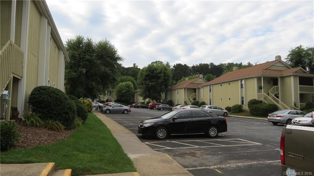 110 Heywood Road #4D - Photo 2