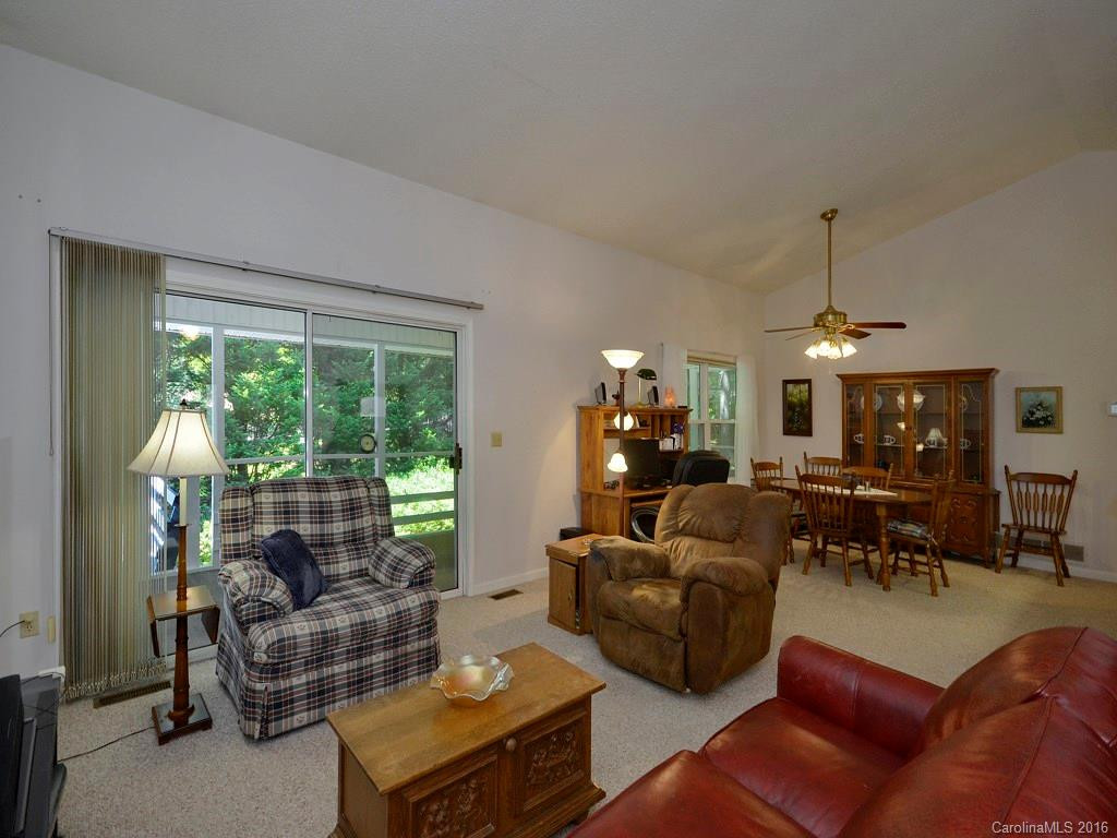 2 Tarragon Place - Photo 3