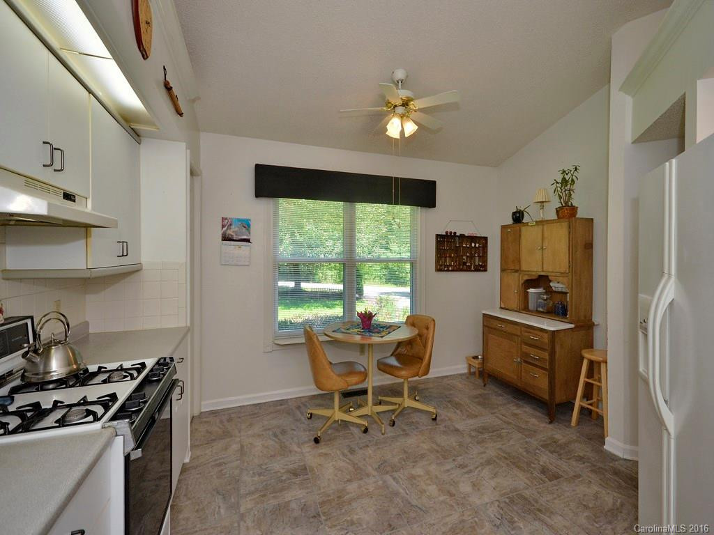 2 Tarragon Place - Photo 6