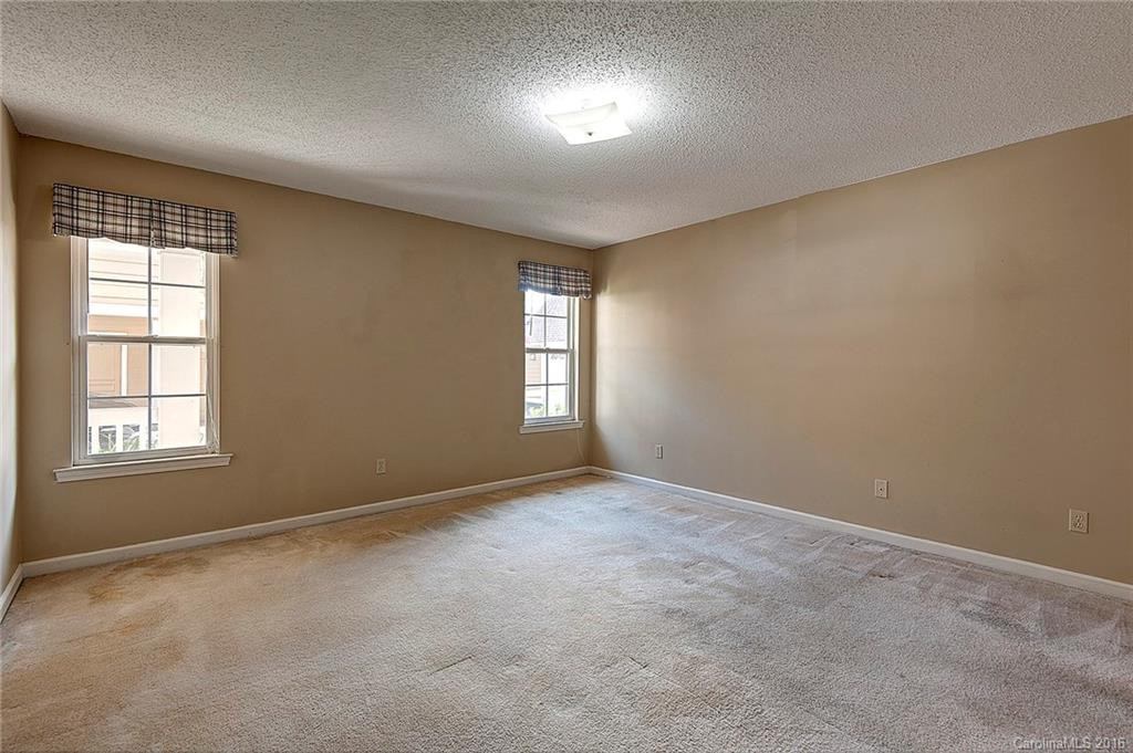 1502 Hyde Park Drive #1502 - Photo 13