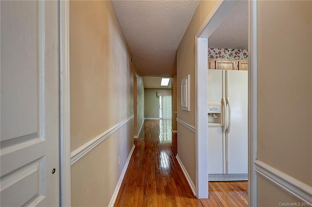 1502 Hyde Park Drive #1502 - Photo 5