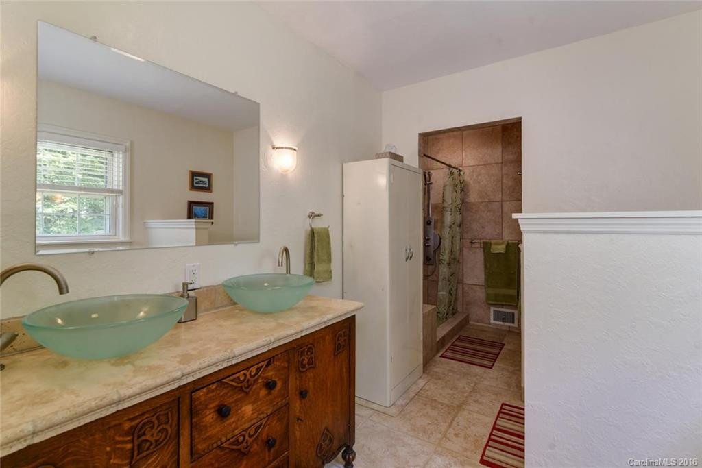 18 Oak Forest Drive - Photo 13