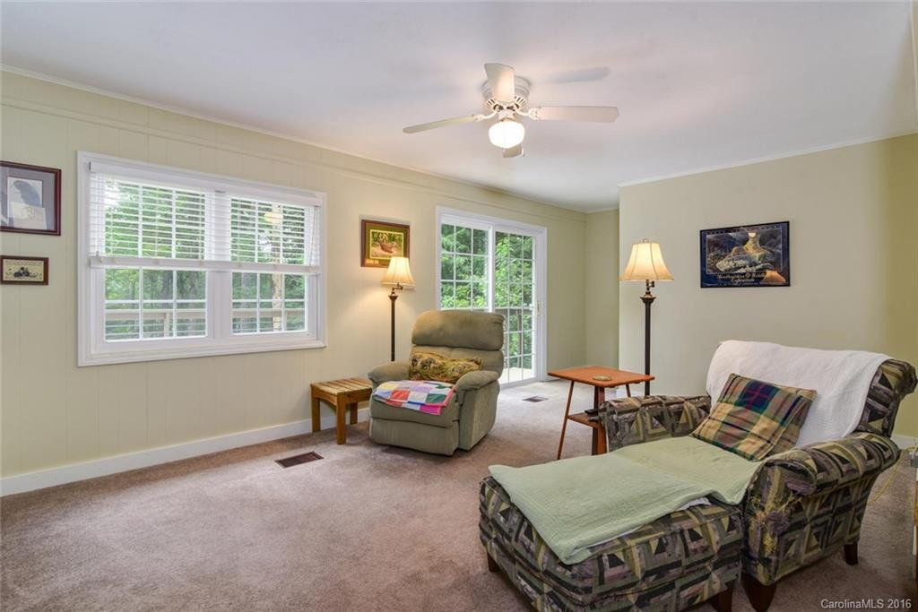 18 Oak Forest Drive - Photo 9