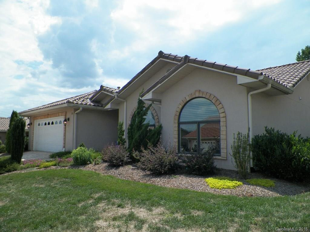33 Pacifico Drive