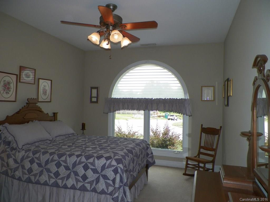 33 Pacifico Drive - Photo 8