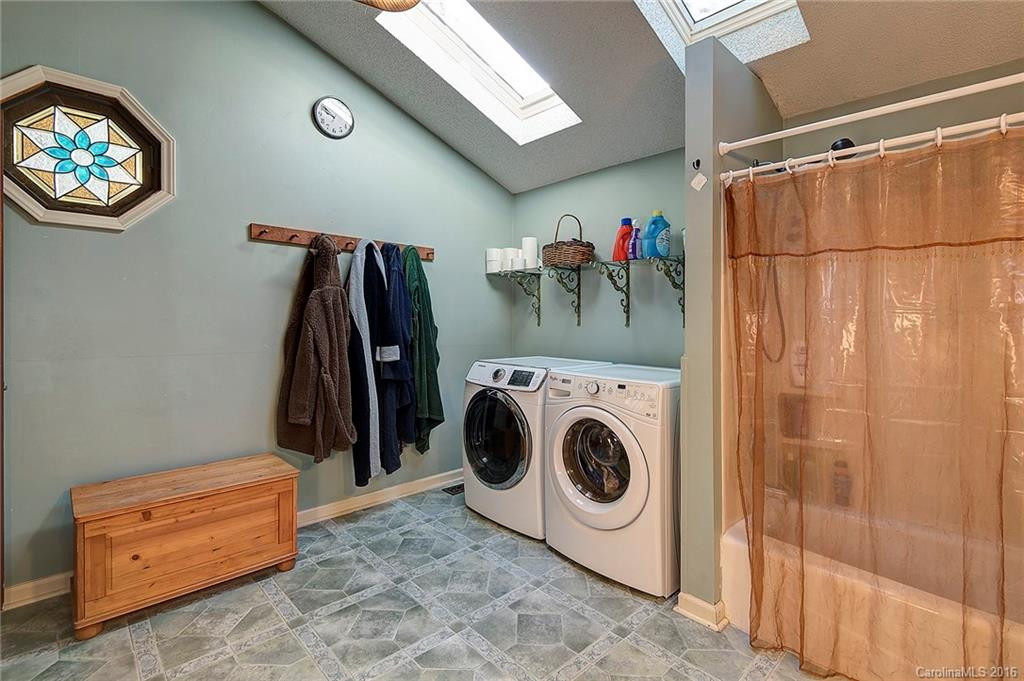 55 Lindsey Road - Photo 15