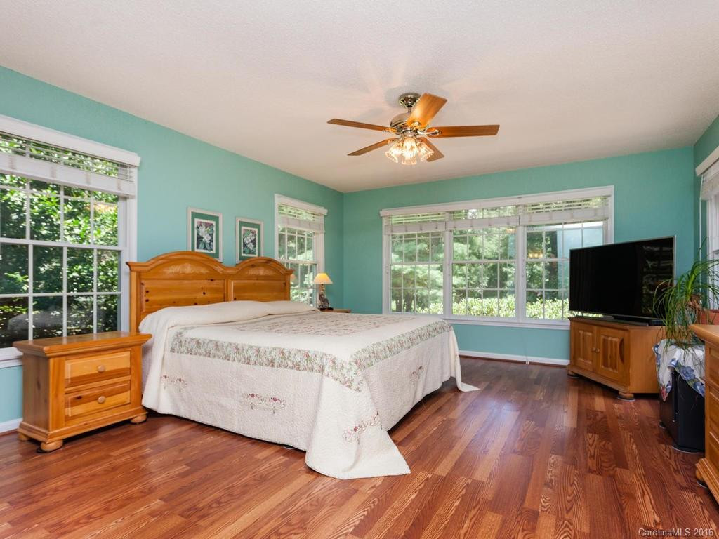 16 Beaumont Drive - Photo 11