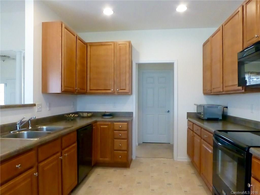 366 Swift Creek Road - Photo 9