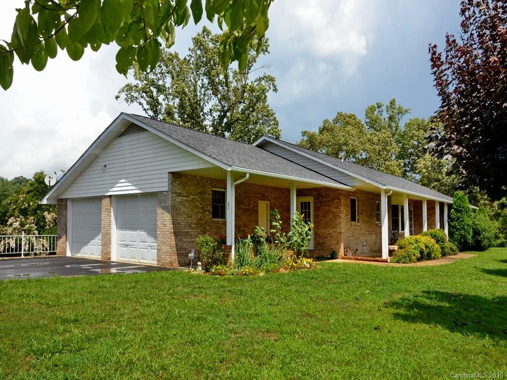32 Bobwhite Hill
