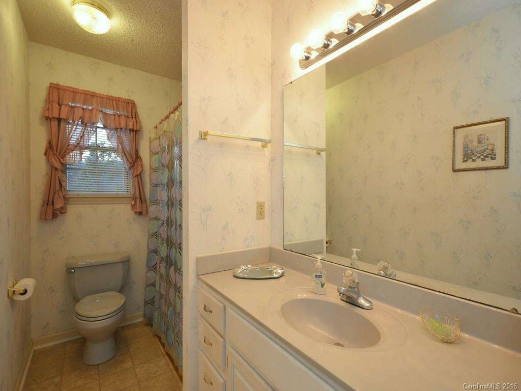 32 Bobwhite Hill - Photo 11