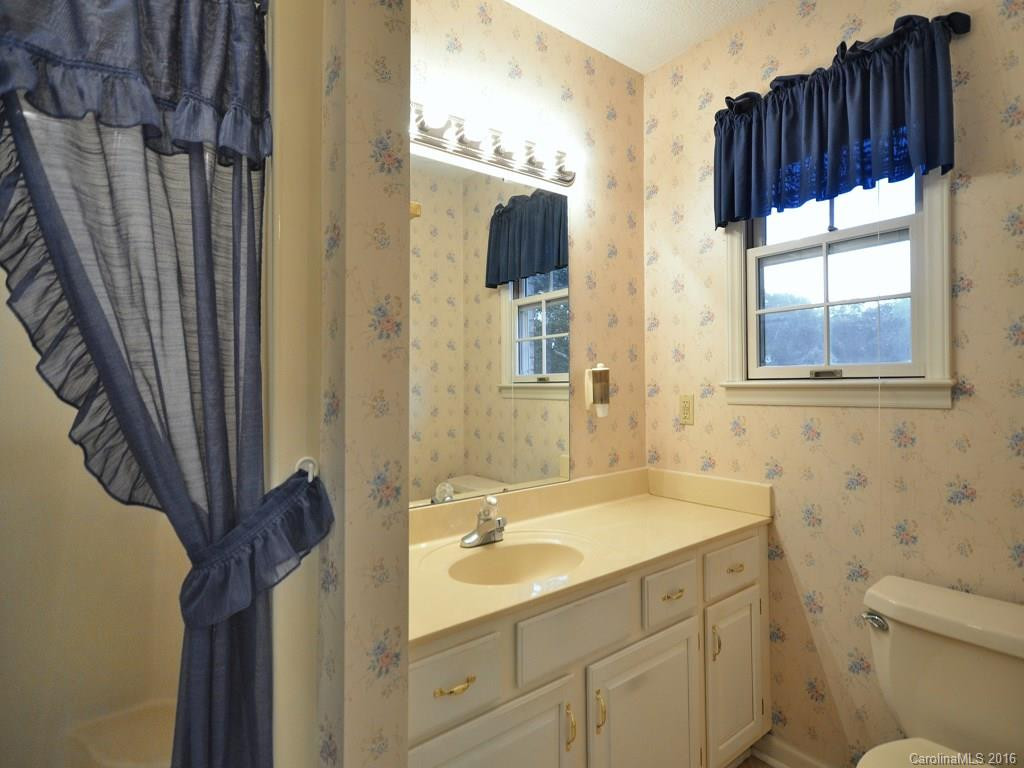32 Bobwhite Hill - Photo 10