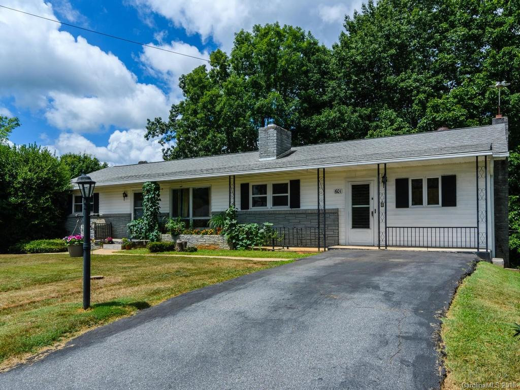 601 Mountain View Road - Photo 3