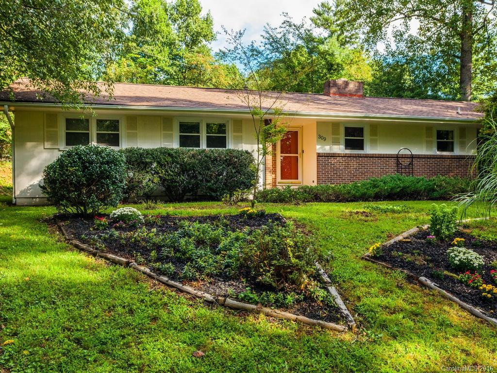 309 Dixon Drive - Photo 2