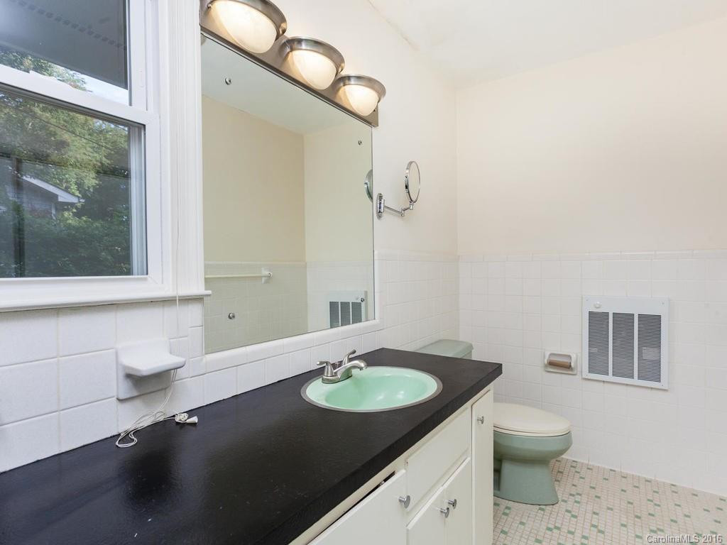 309 Dixon Drive - Photo 15
