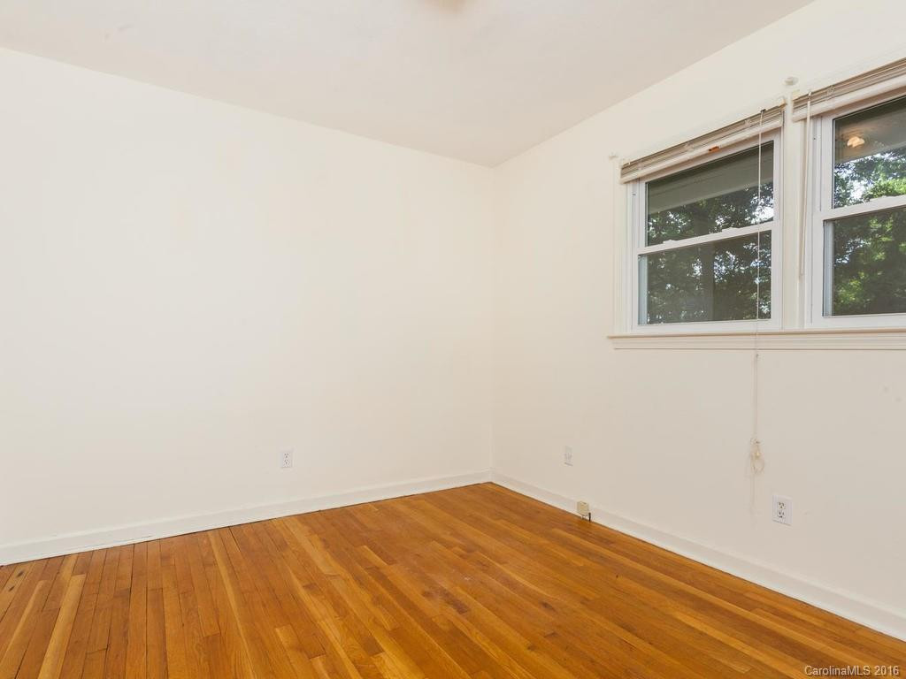 309 Dixon Drive - Photo 17