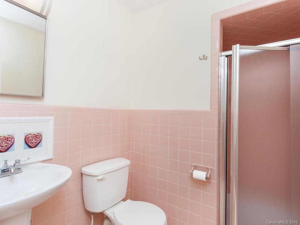 309 Dixon Drive - Photo 18