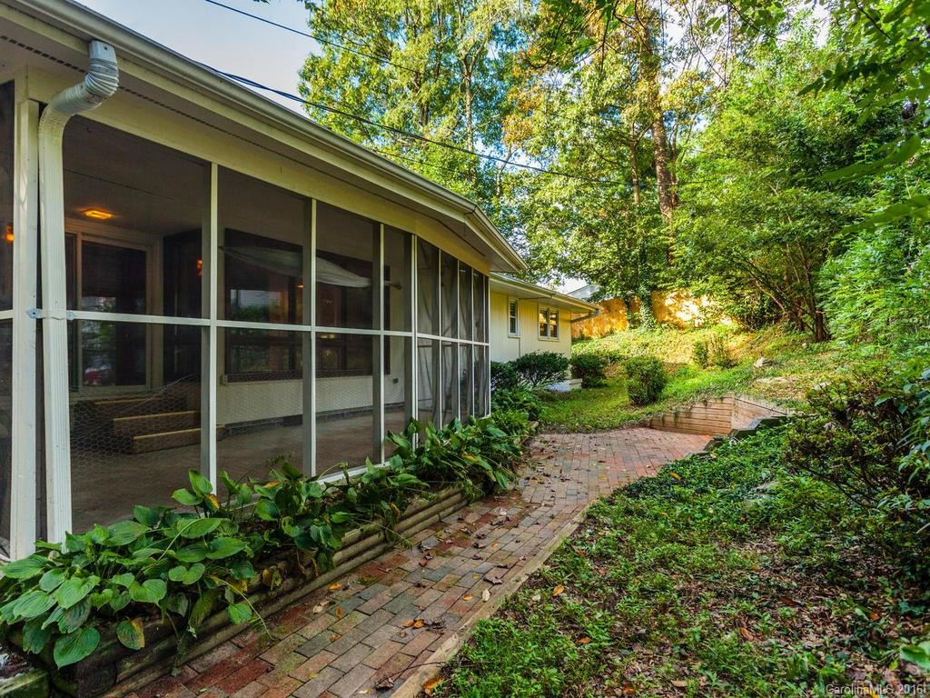 309 Dixon Drive - Photo 23