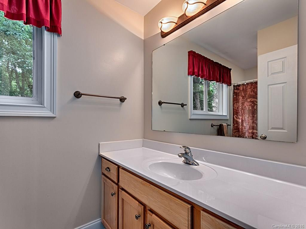 84 Old Spring Drive - Photo 12