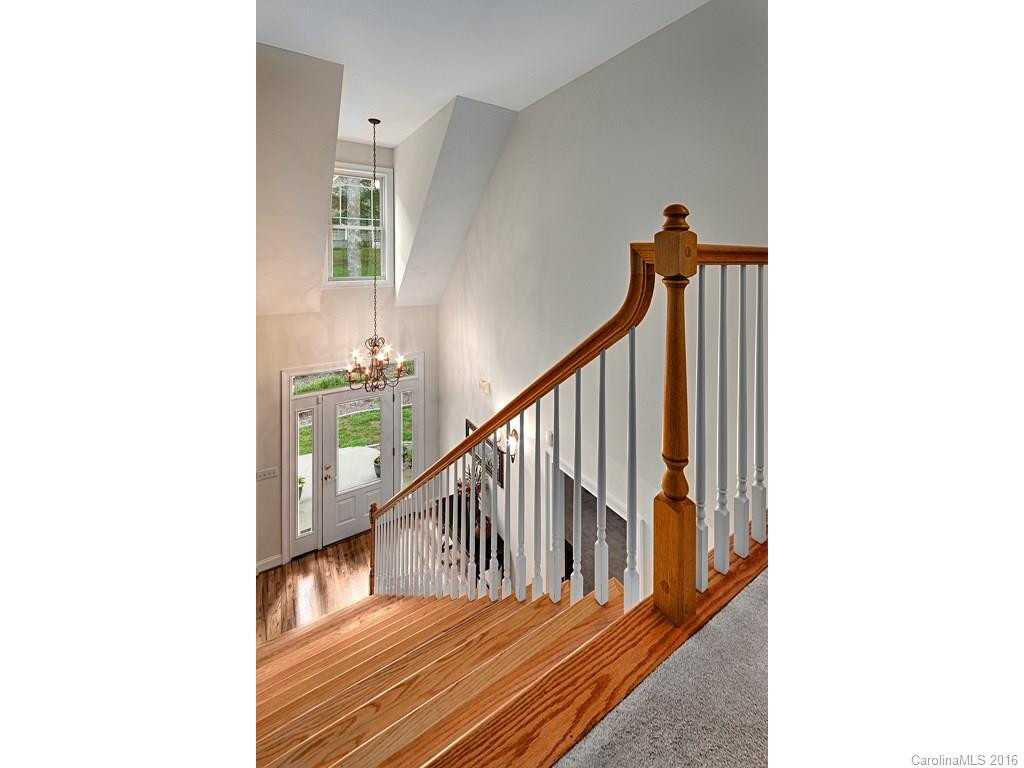 84 Old Spring Drive - Photo 15