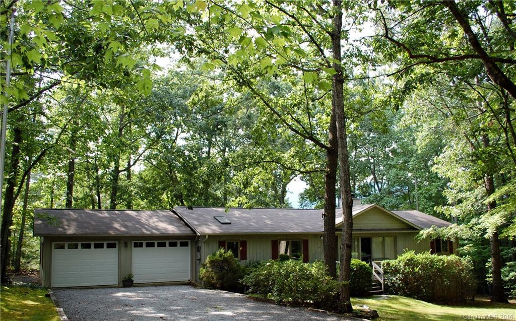83 Oakwood Lane