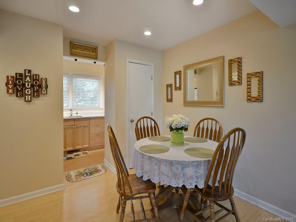 56 Vista View Court #56 - Photo 4