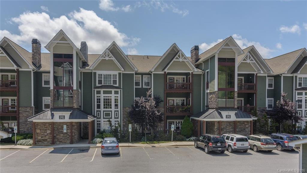 1000 Olde Eastwood Village Boulevard #206