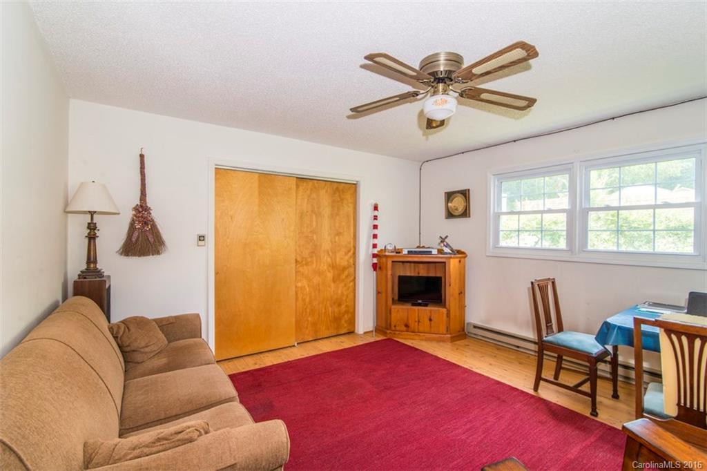 73 Vance Avenue - Photo 14