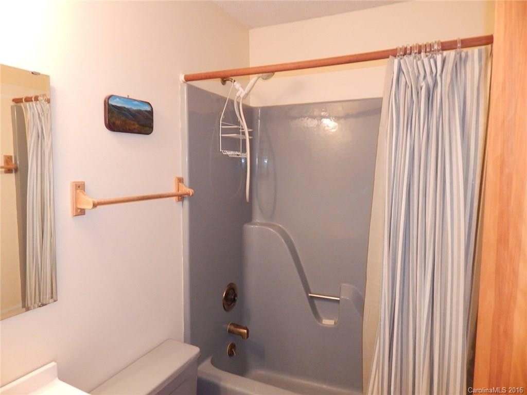 802 Kentwood Lane - Photo 15
