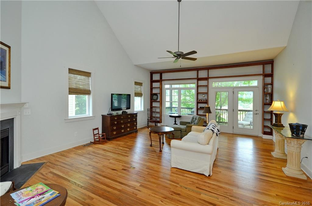 31 Craftsman Circle #16-A - Photo 8