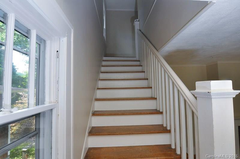 17 & 17.5 Woodvale Avenue - Photo 14