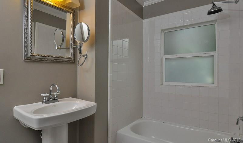 17 & 17.5 Woodvale Avenue - Photo 16