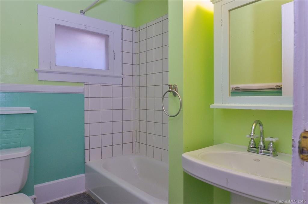 17 & 17.5 Woodvale Avenue - Photo 24